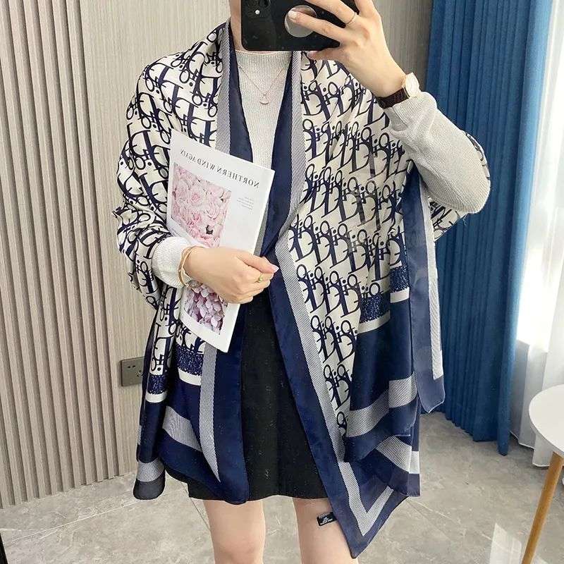 Scarves & Stoles