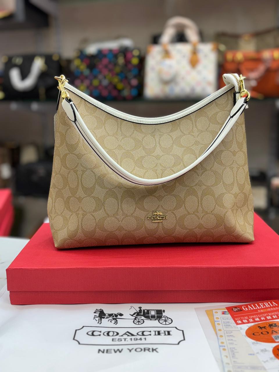 Coach laurel hobo(coach print)