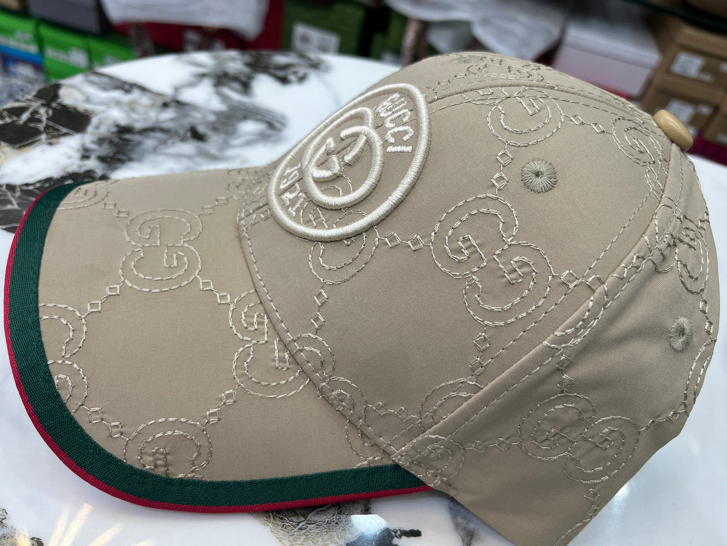 Gucci supreme unisex cap gg stripes monogram cap