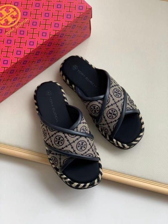 Tory Burch Cross Flats