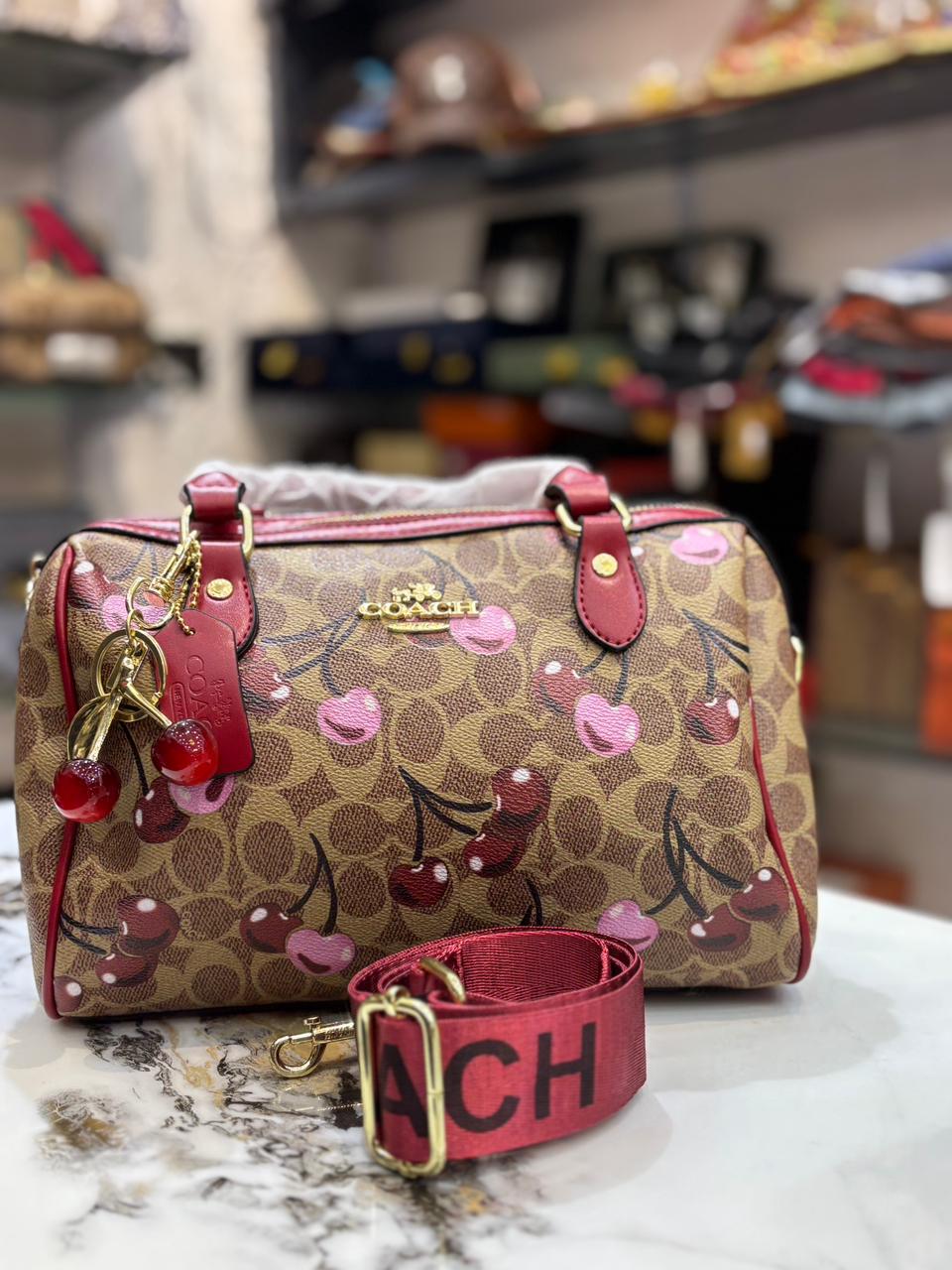 Coach speedy bag