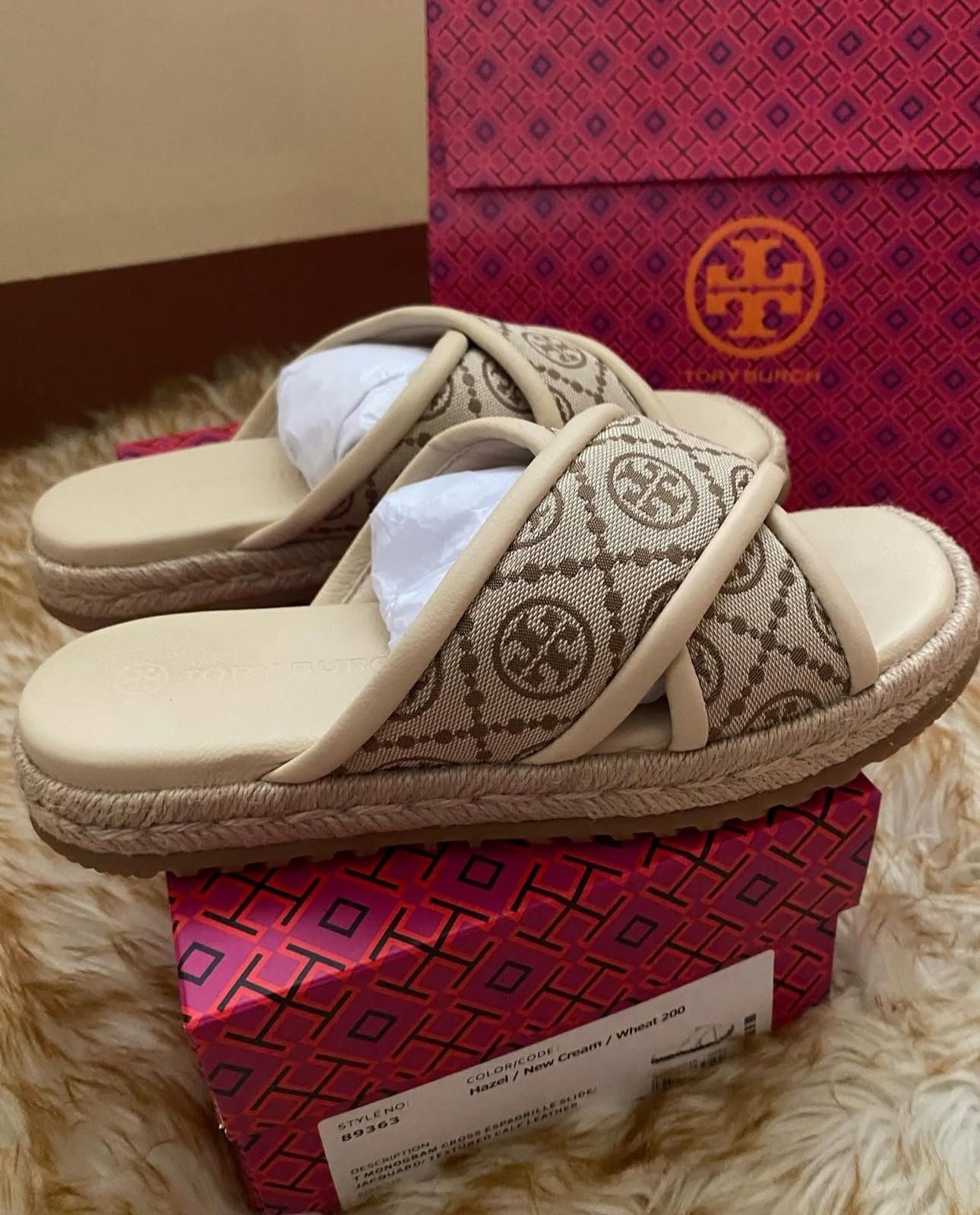Tory Burch Cross Flats