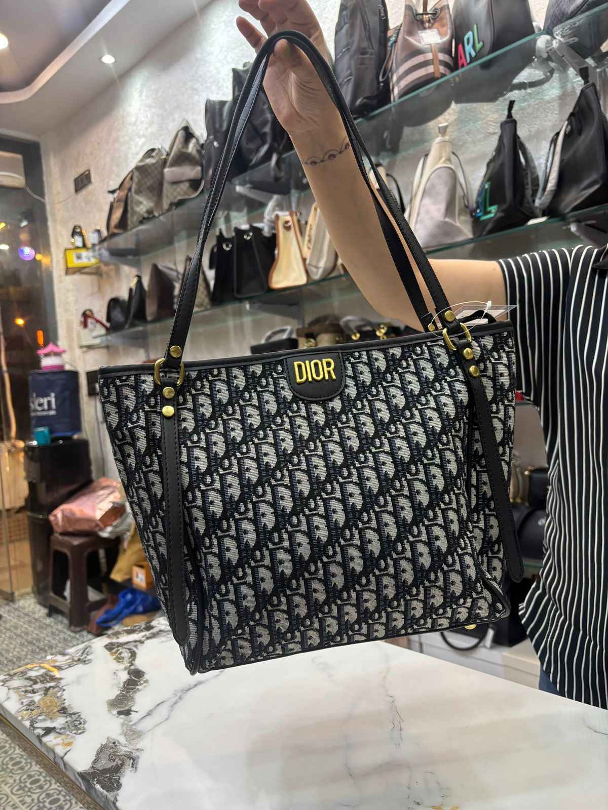 Dior tote