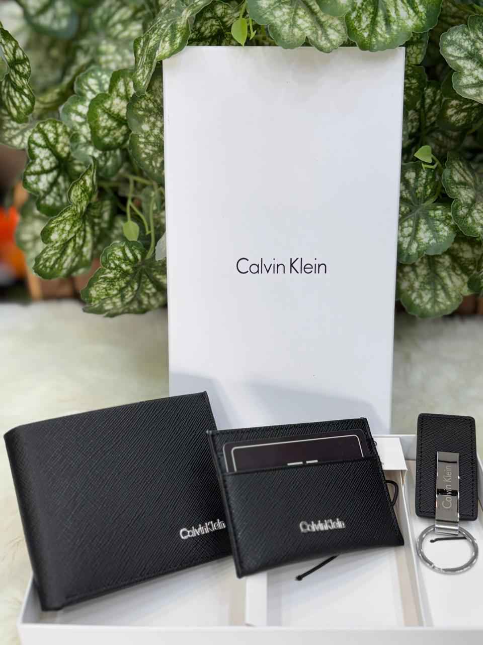 Calvin Klein gift set for Mens in genuine leather top notch quality