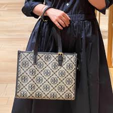 Tory elegant tote