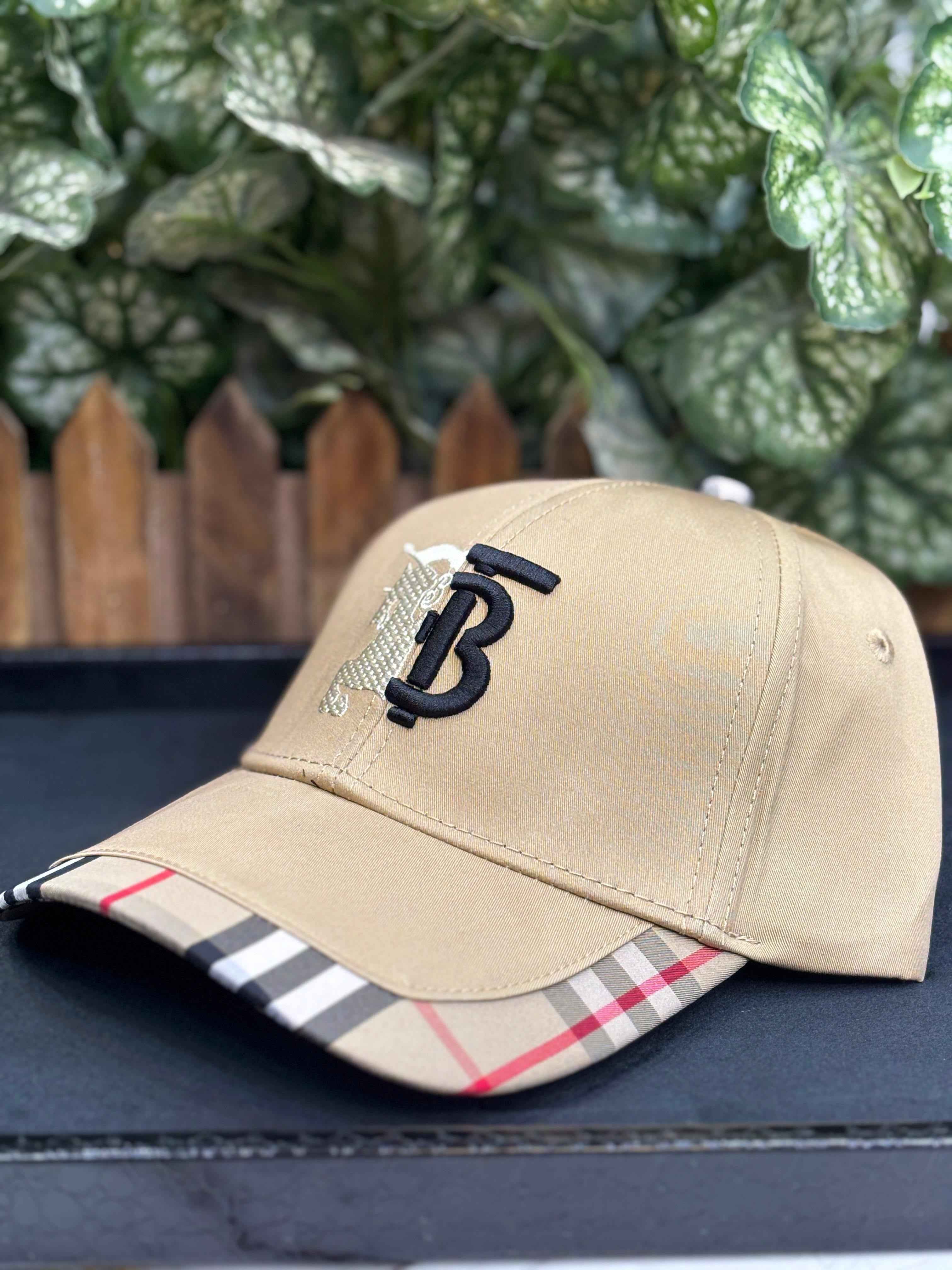 Luxury Burberry baseball cap