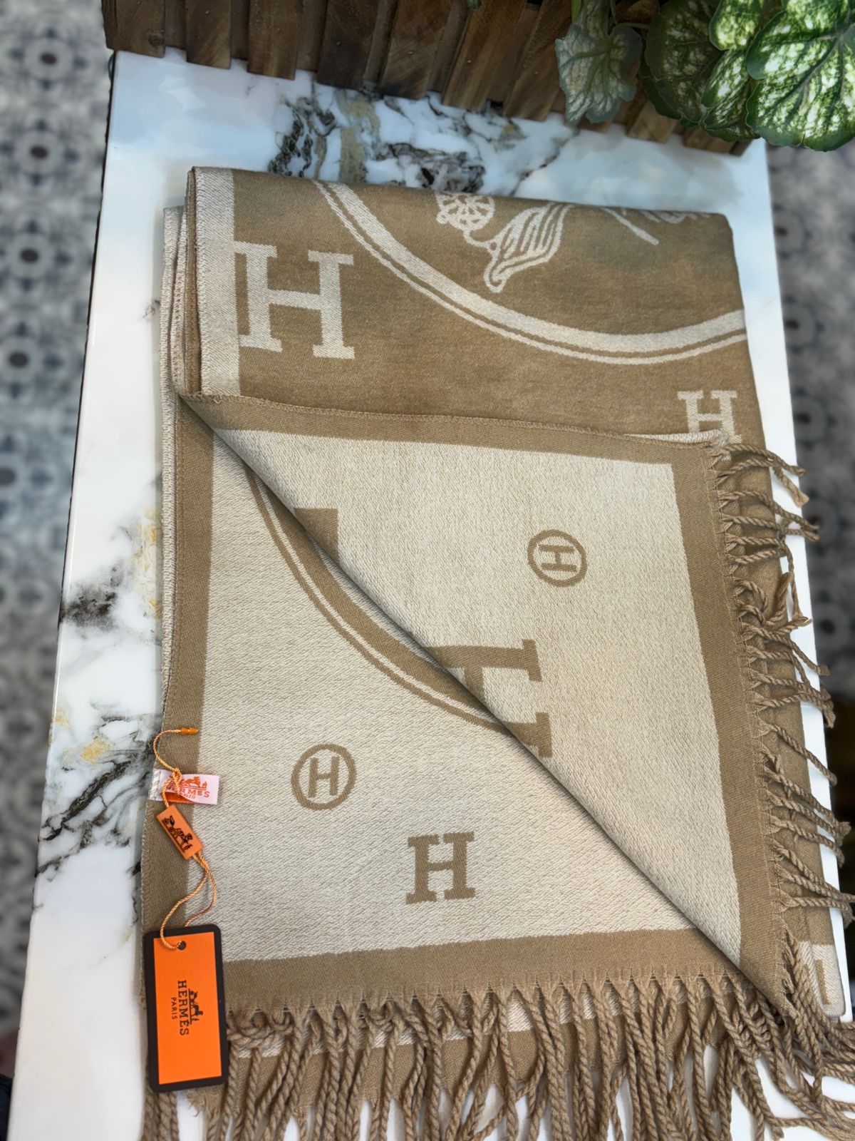 Hermes shawl full length cashmere warm for premium clients only