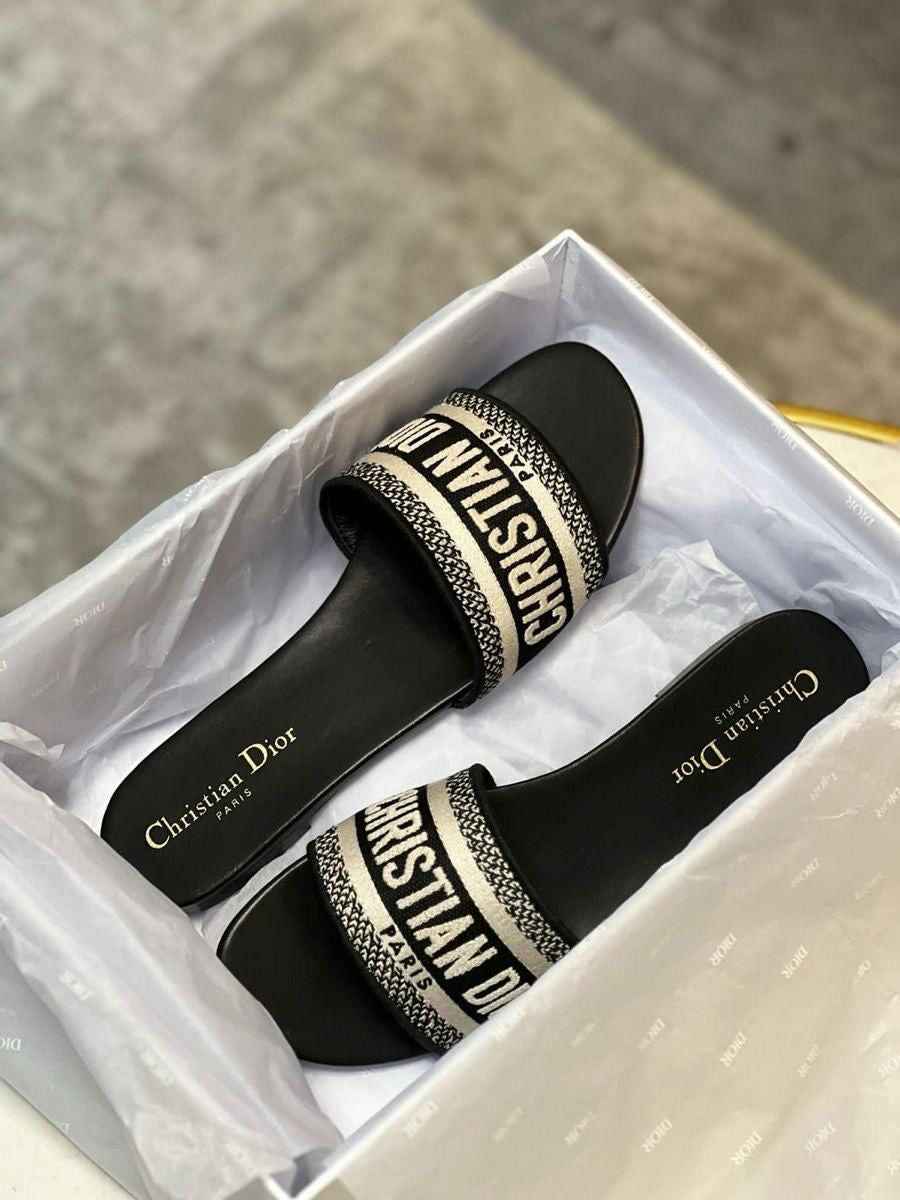 Luxury Dior imported flats for women