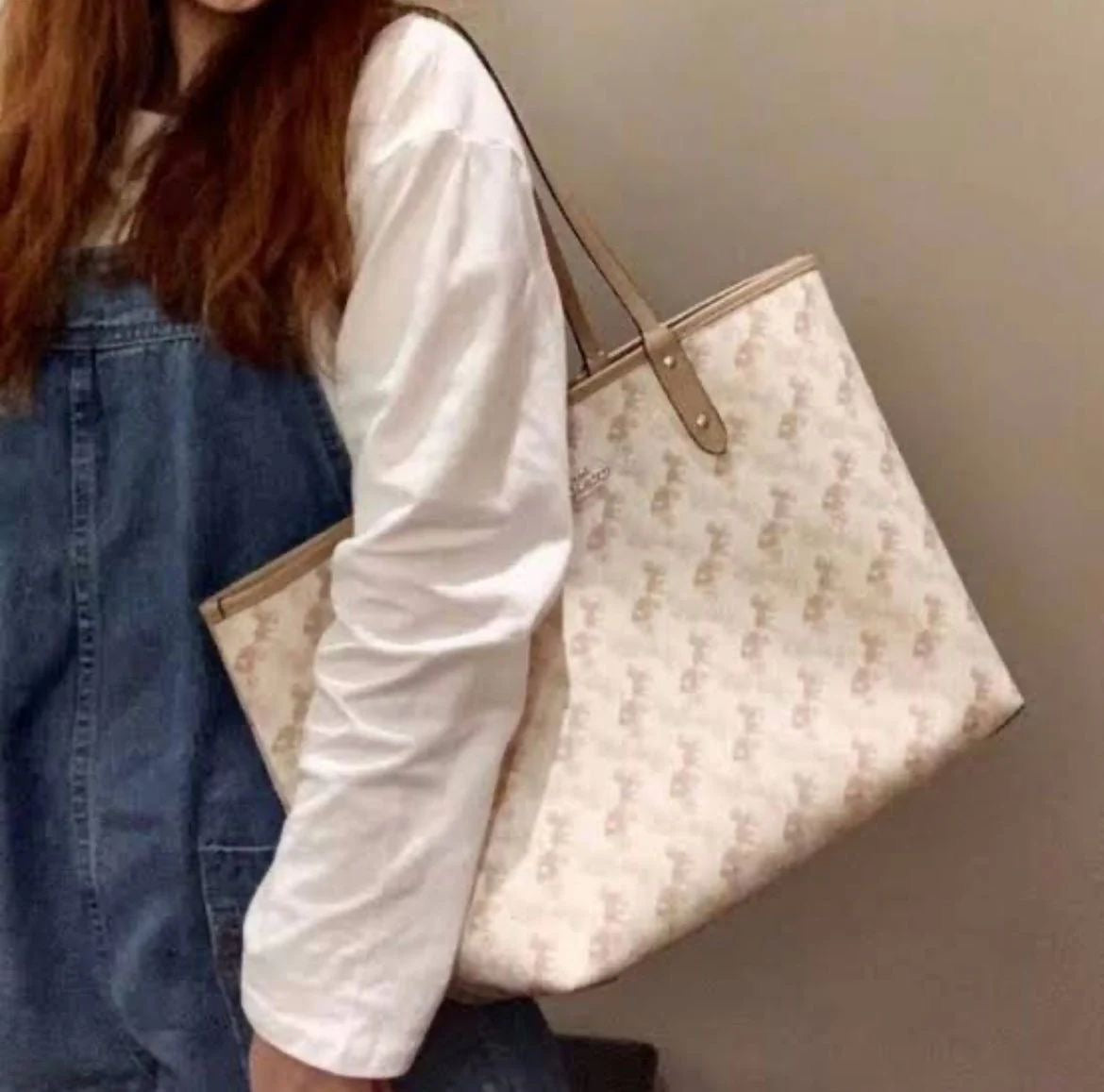 Coach ultra premium tote with box