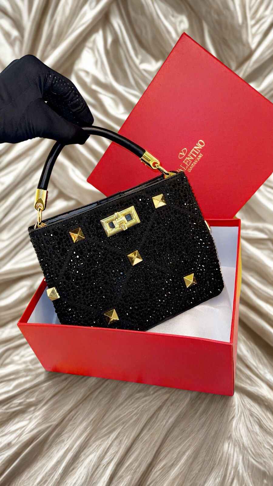 Valentino v logo shoulder bag