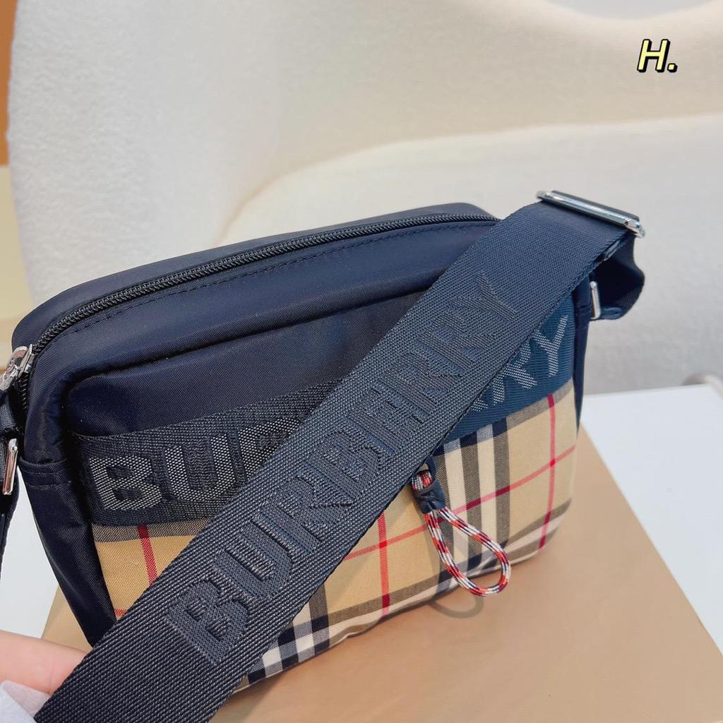 Burberry Side Sling
