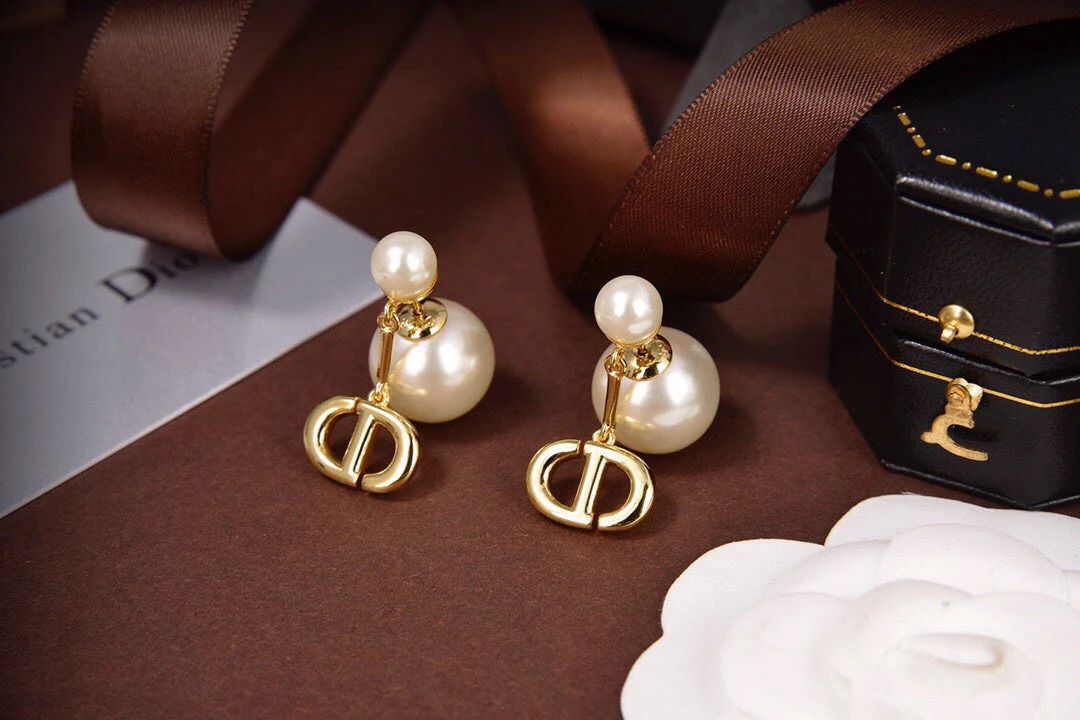 Dior Pearl Earrings