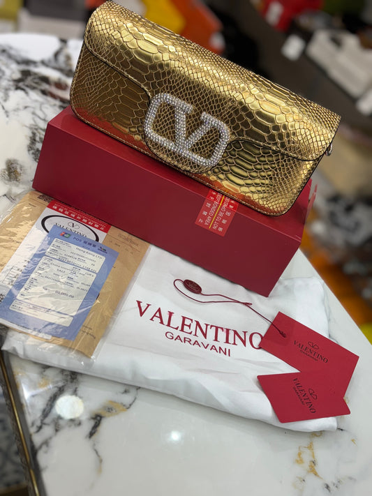 Valentino Garavani loco shoulder bag