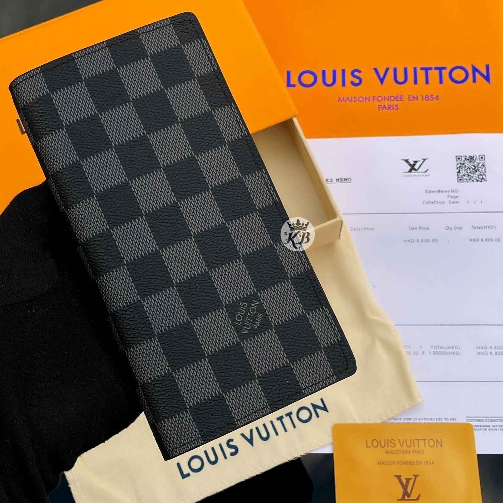 Louis Vuitton unisex wallet