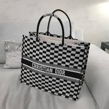 Dior tote black white