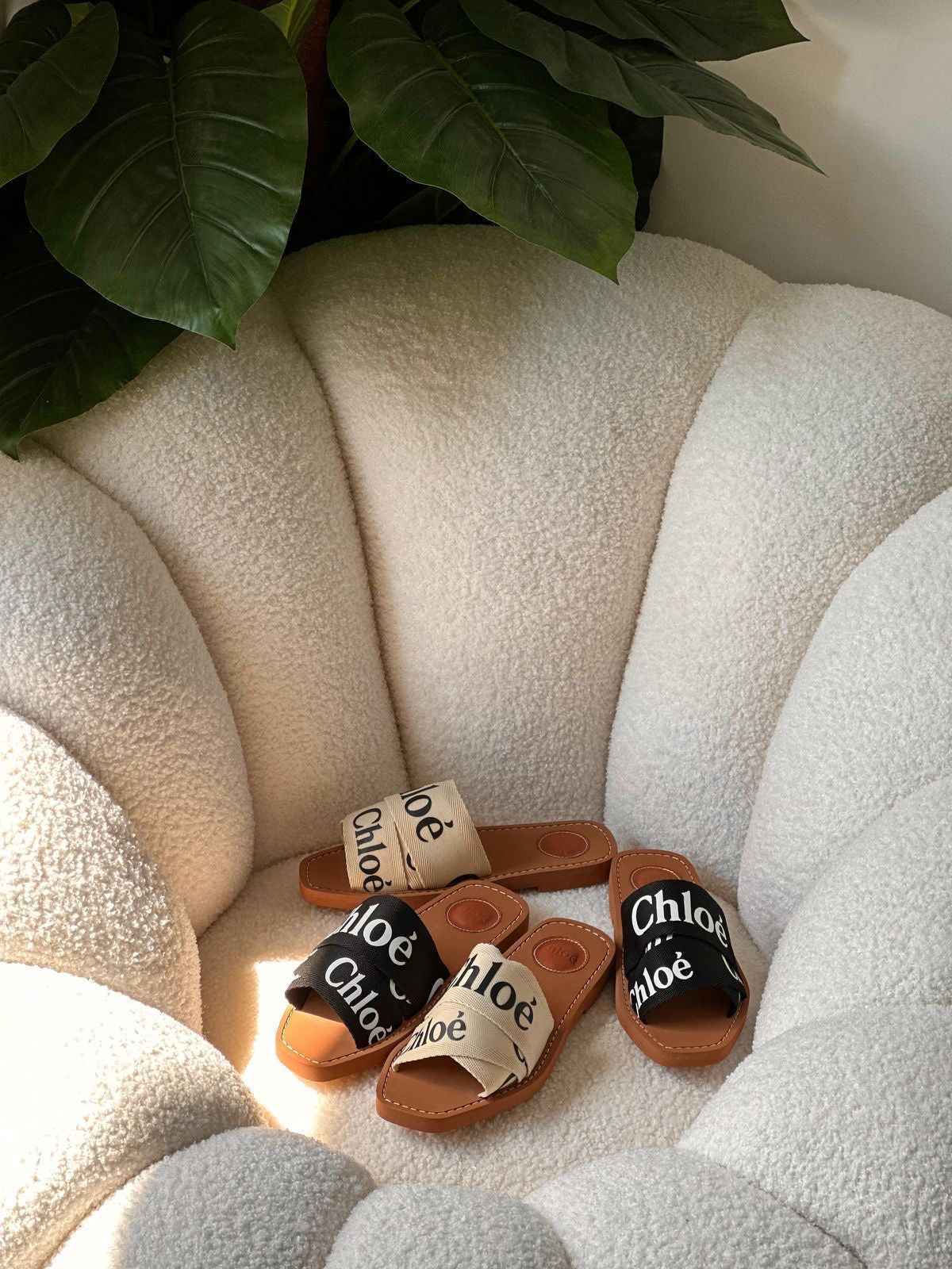 Luxury Chloe flats for women