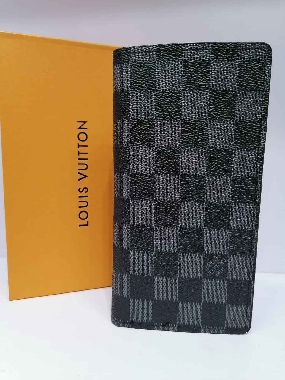 Louis Vuitton unisex wallet