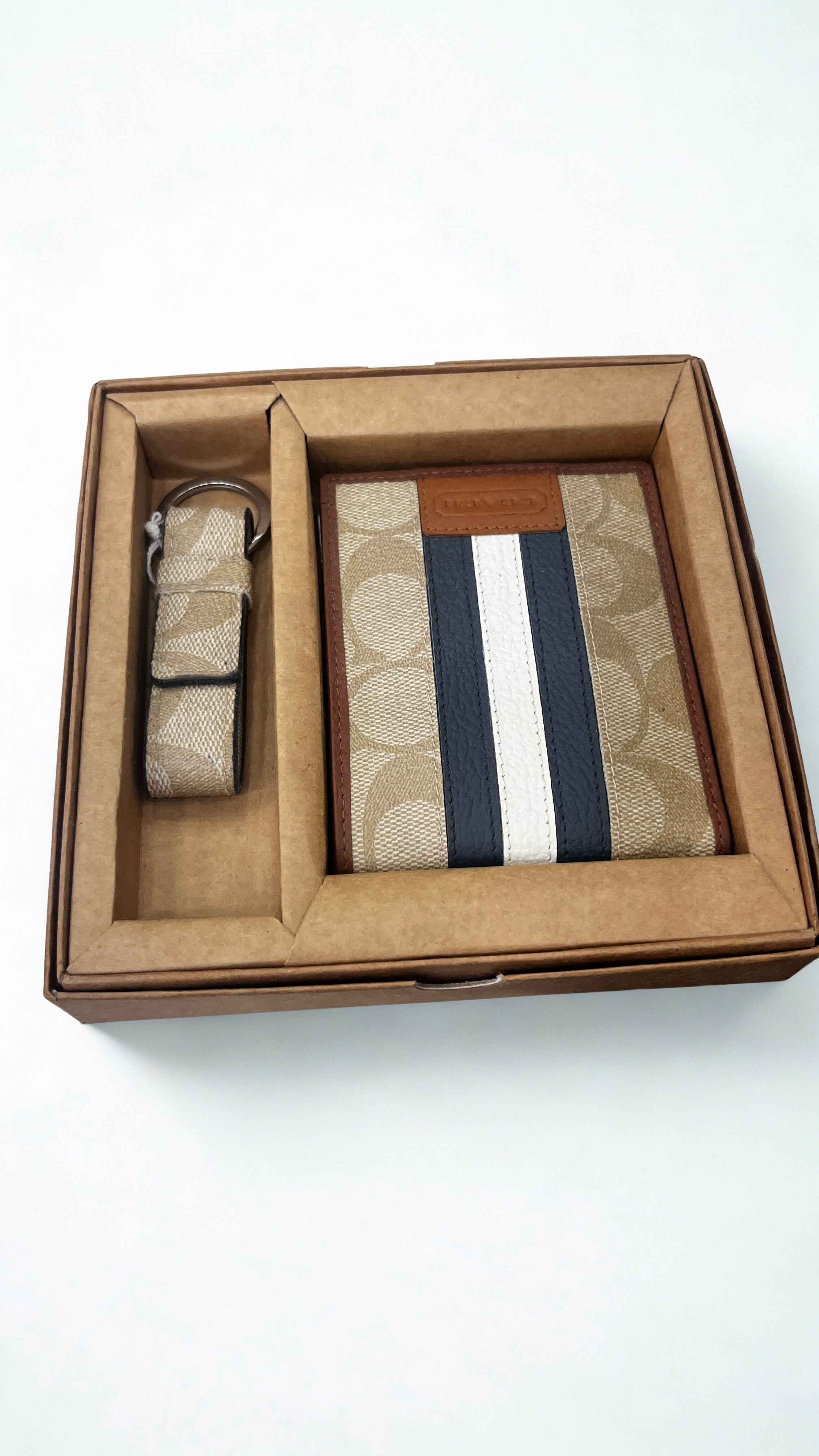Wallet and key chain holder set ( gift set )