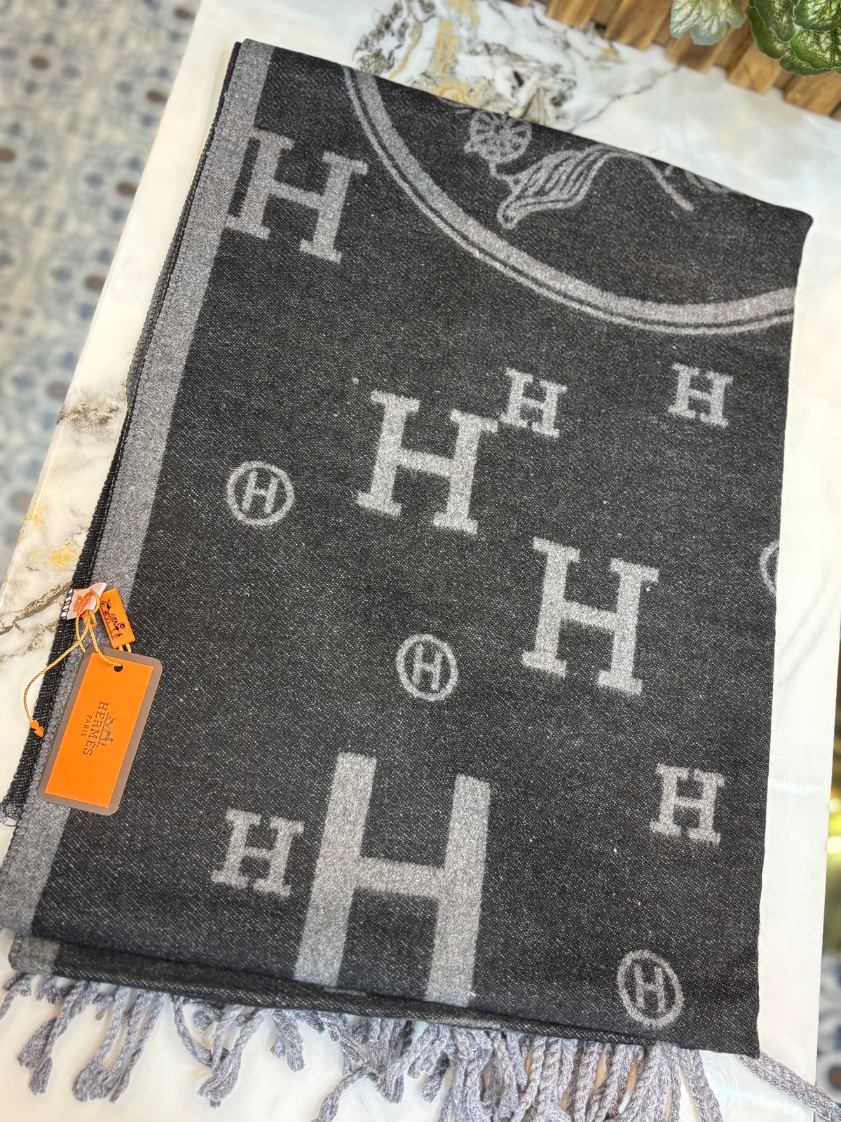 Hermes shawl full length cashmere warm for premium clients only