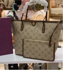Tory tote with pouch