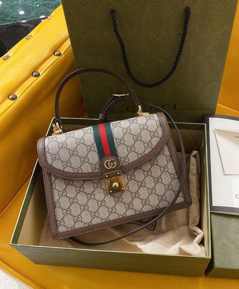 Gucci sling