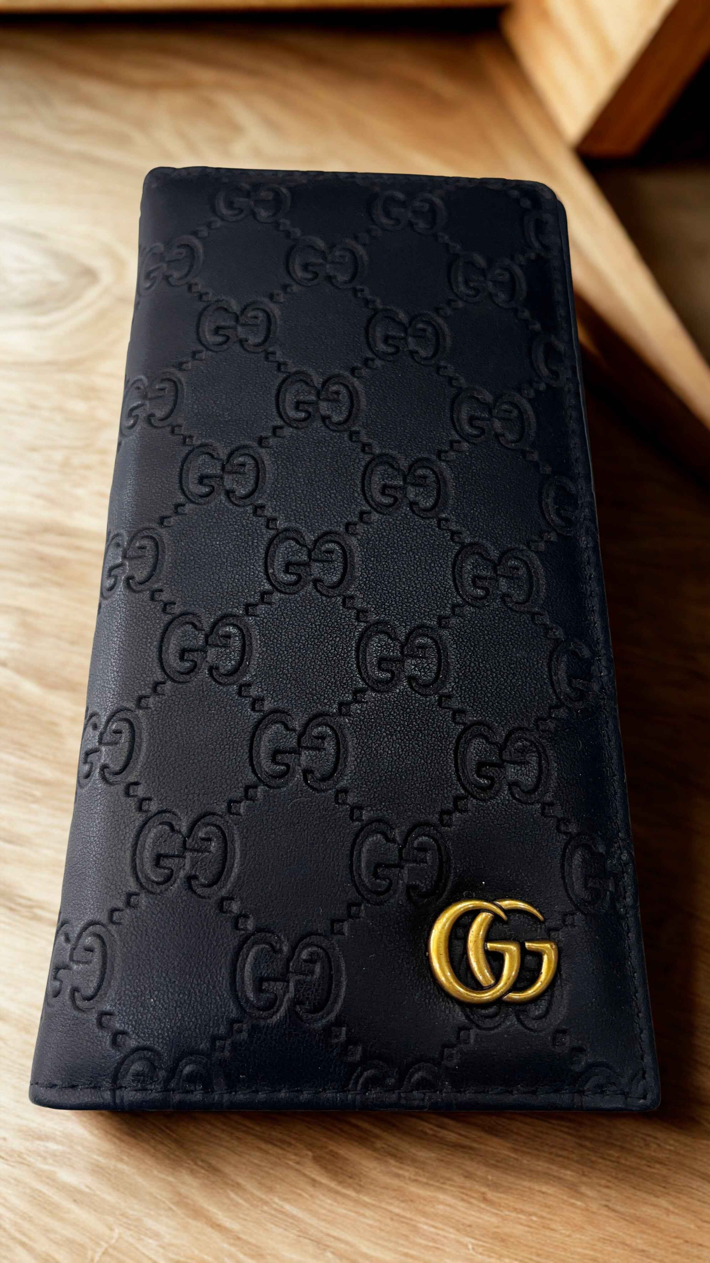 Gucci Emboss Wallet