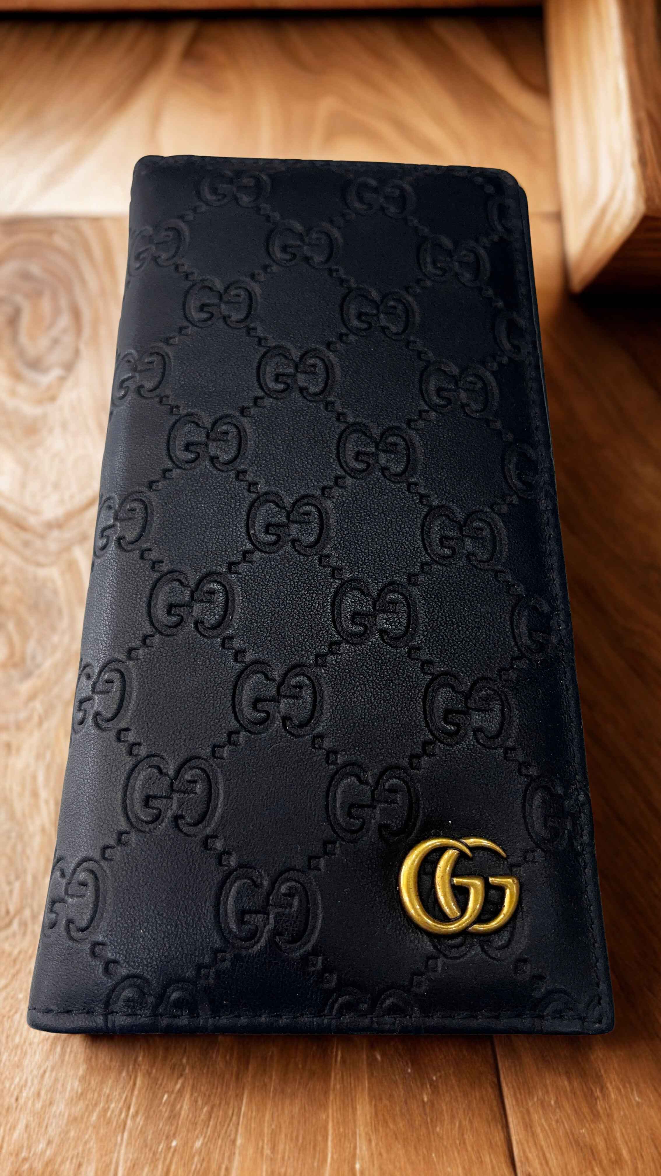 Gucci Emboss Wallet