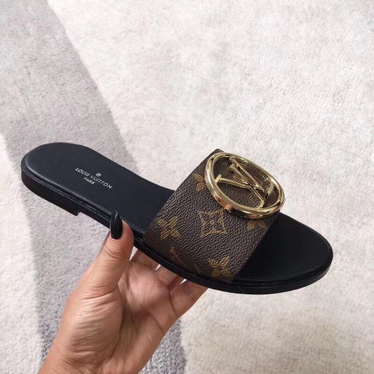 Louis Vuitton Flat