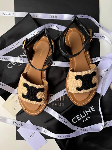 Celine sandels