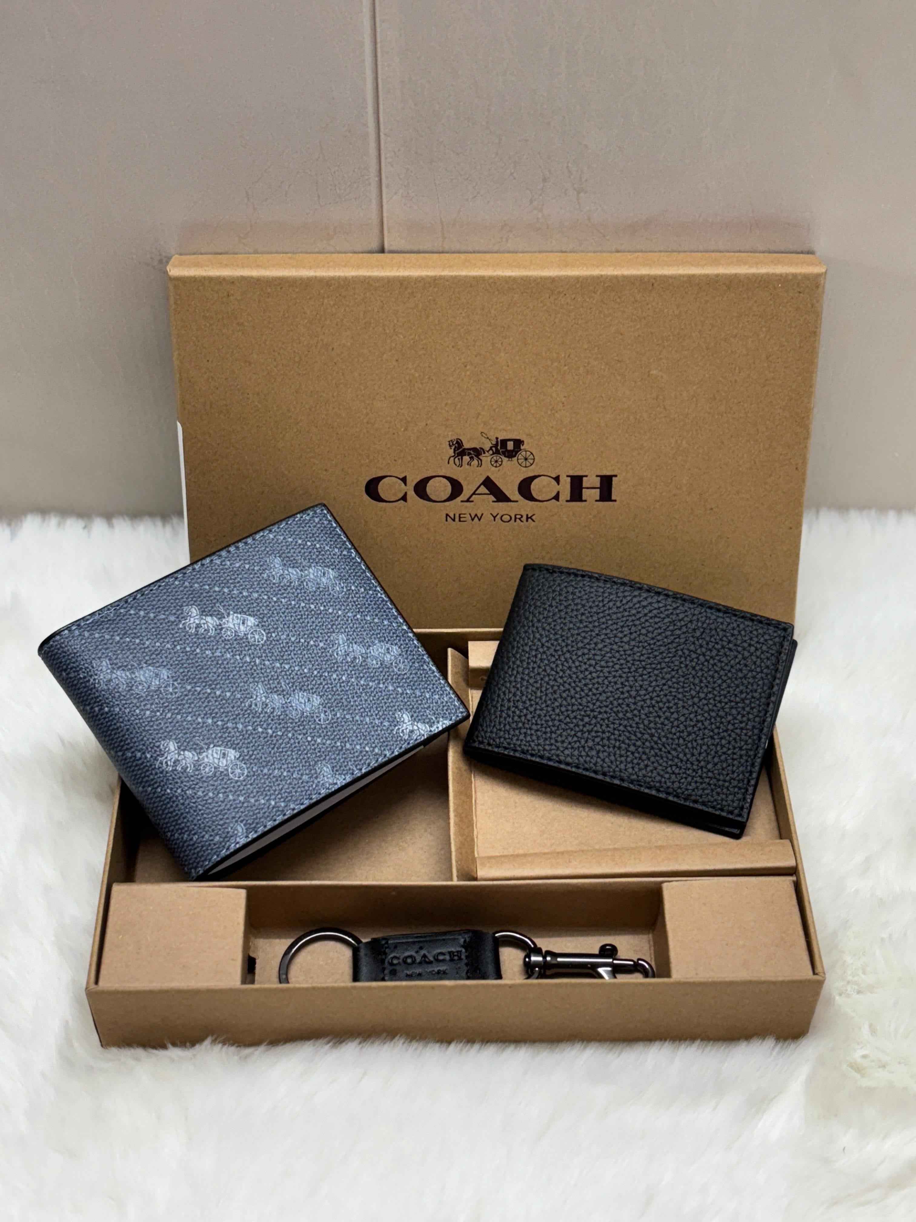 Luxury coach wallet set for men ( 3 pcs set ) includes Wallet,card holder,key chain set