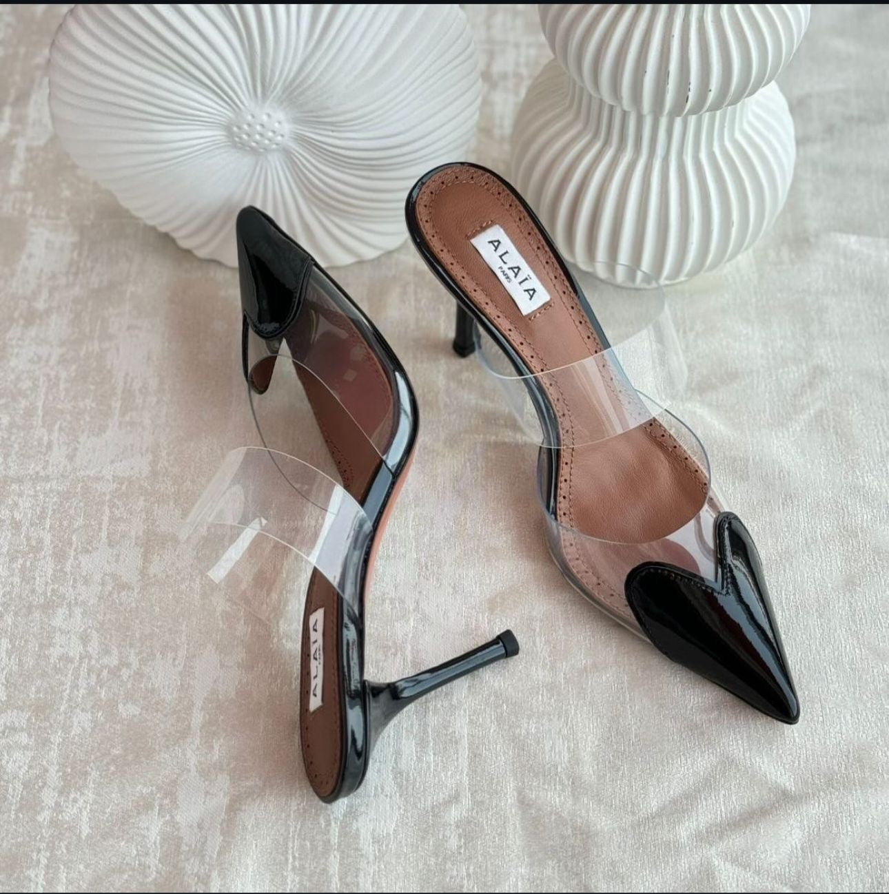 Alaia Pumps