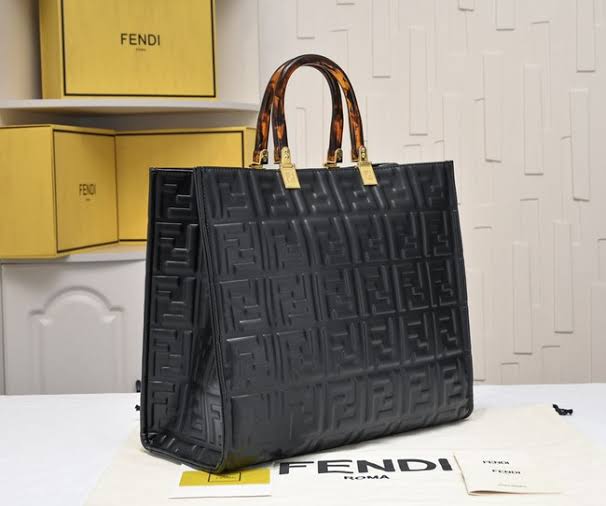 Fendi embossed Tote bags with fendi belt