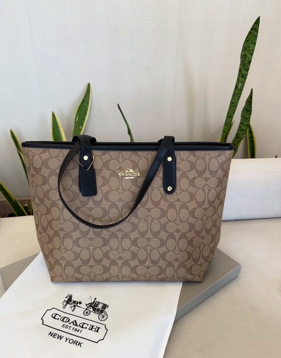 Coach ultra premium tote with box