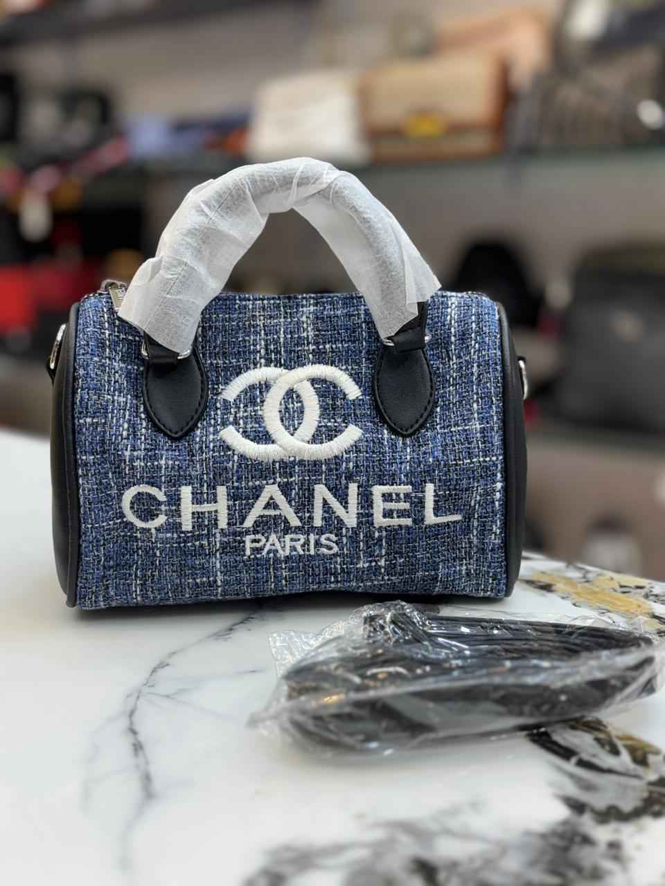 Chanel speedy handbag