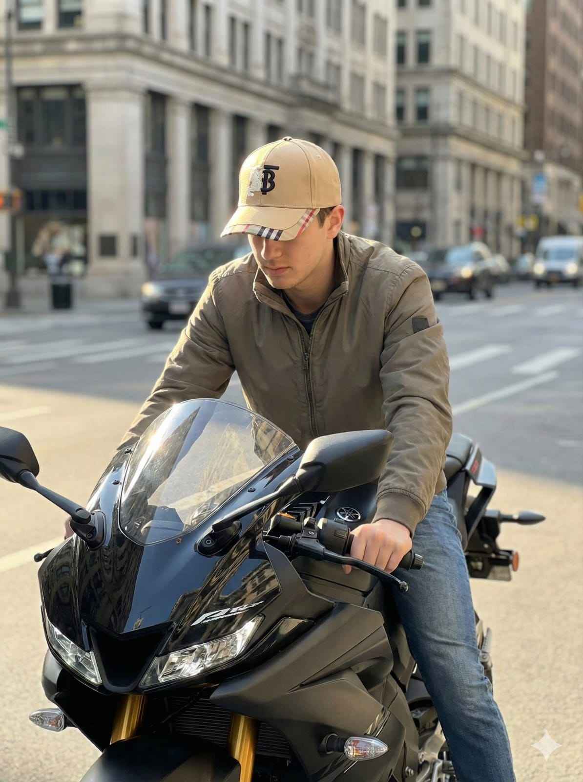 Luxury Burberry baseball cap