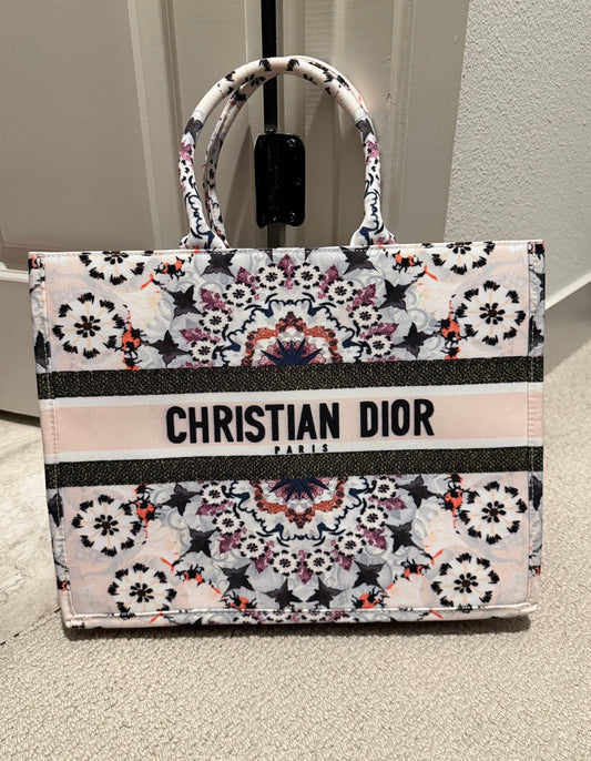 Dior tote pink