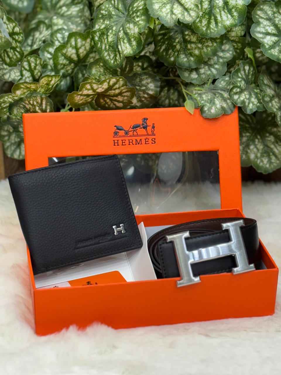Luxury hermes gift set in genuine leather next to original quality belt plus wallet combo