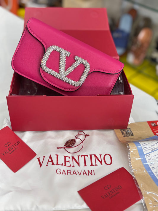 Valentino Garavani v logo shoulder bag