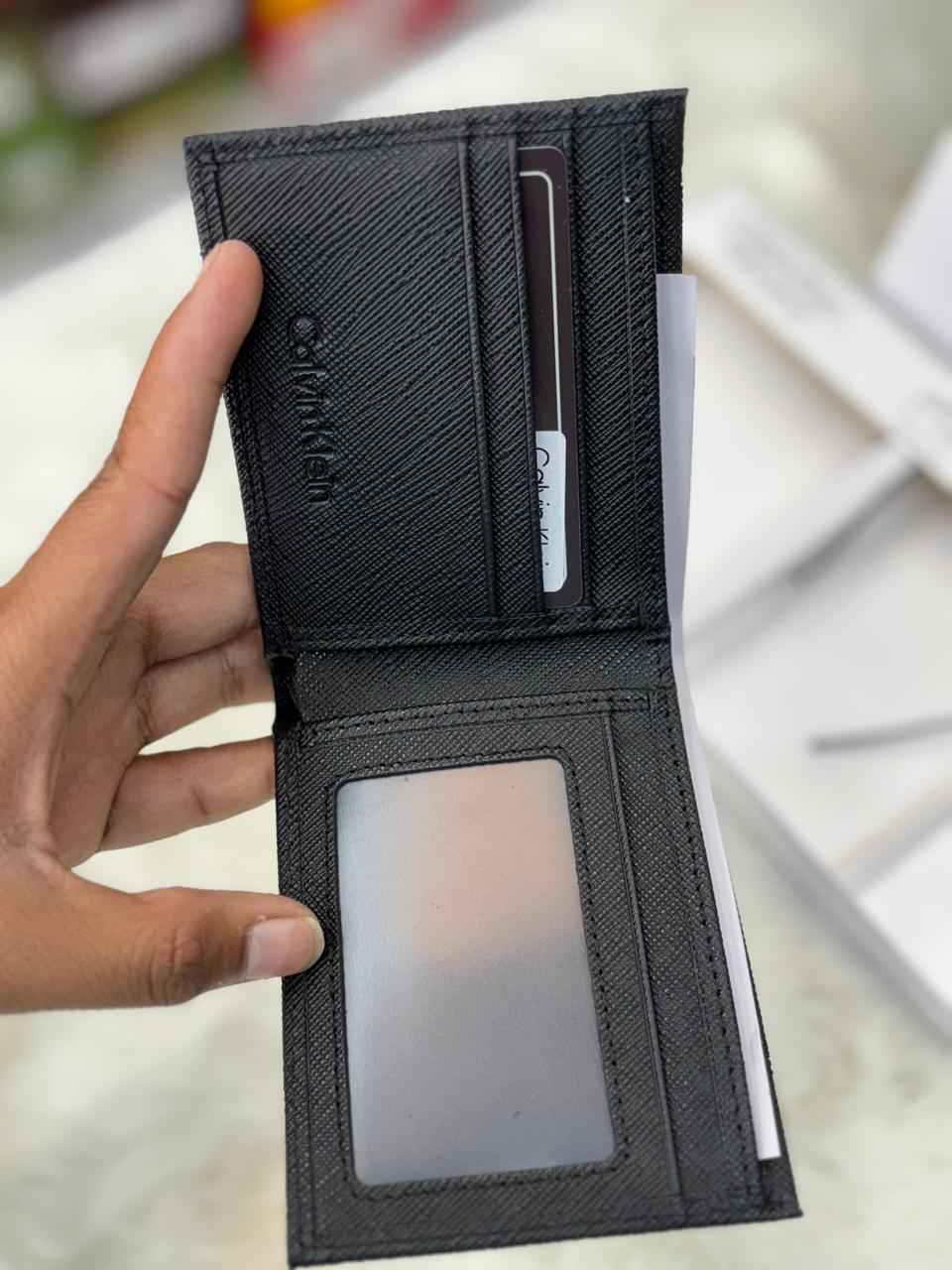 Calvin Klein gift set for Mens in genuine leather top notch quality