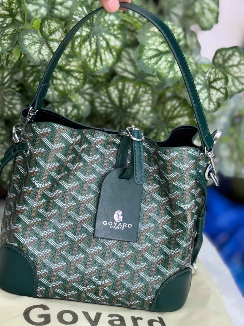 Luxury Goyard bucket bag for women