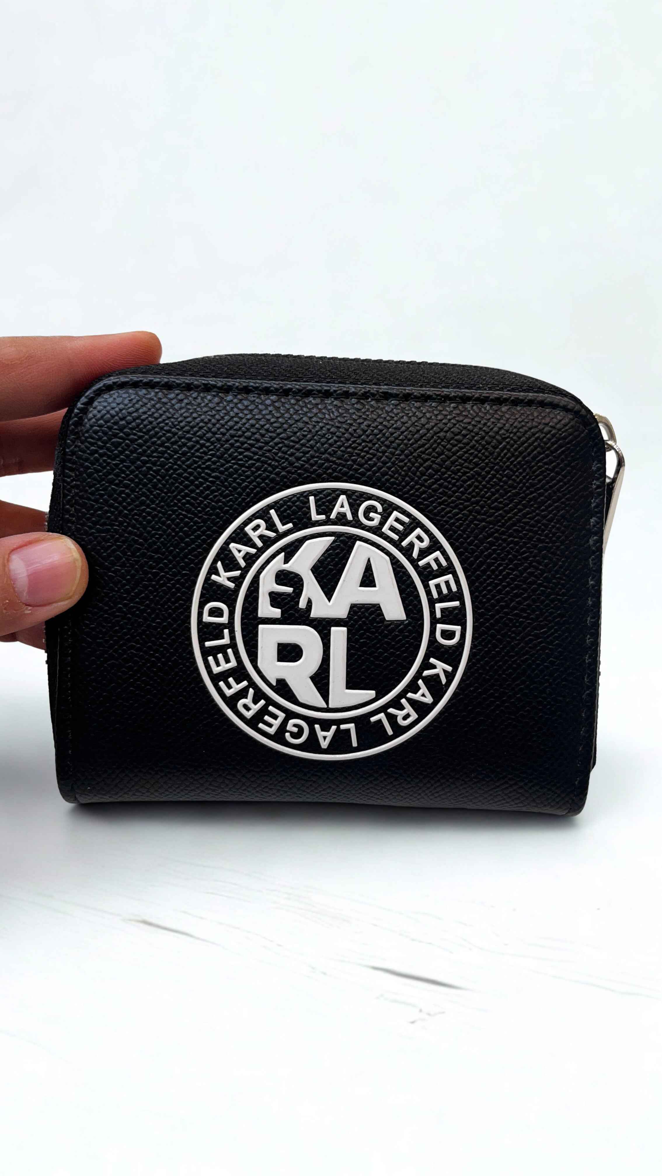 Karl wallet