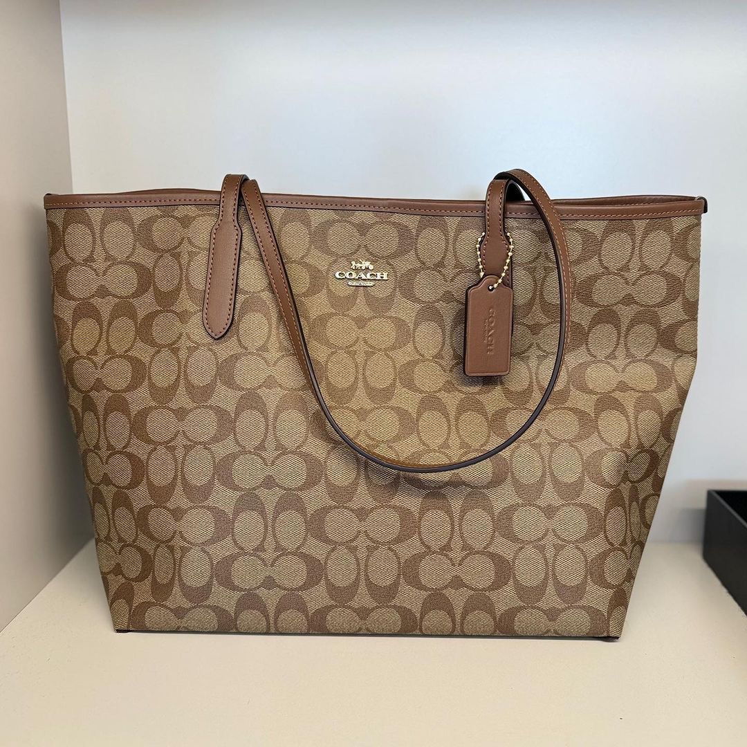 Coach ultra premium tote with box