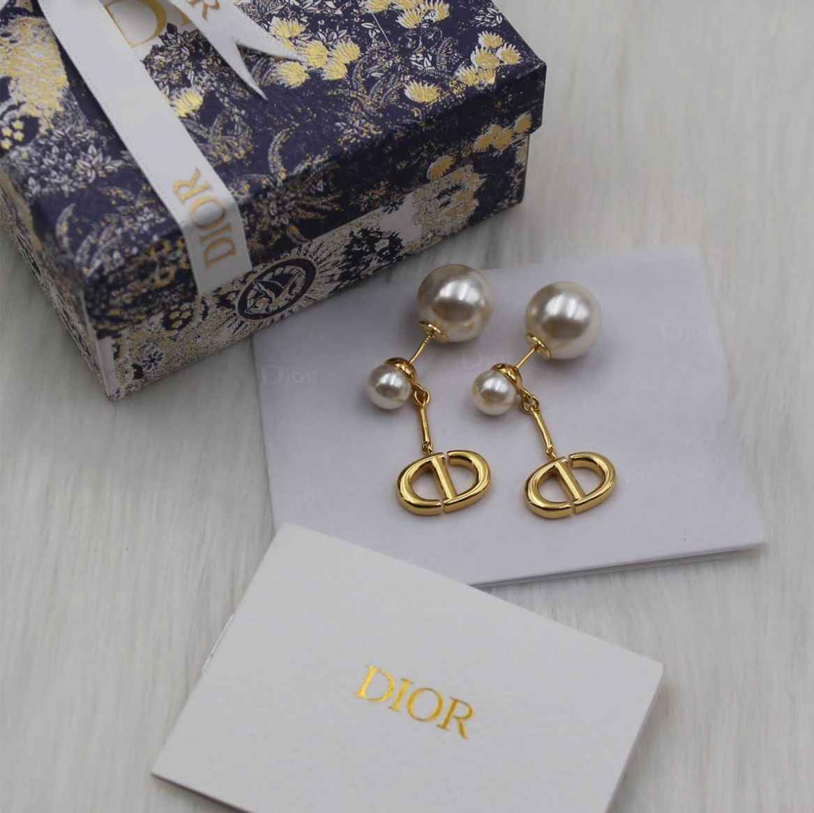 Dior Pearl Earrings
