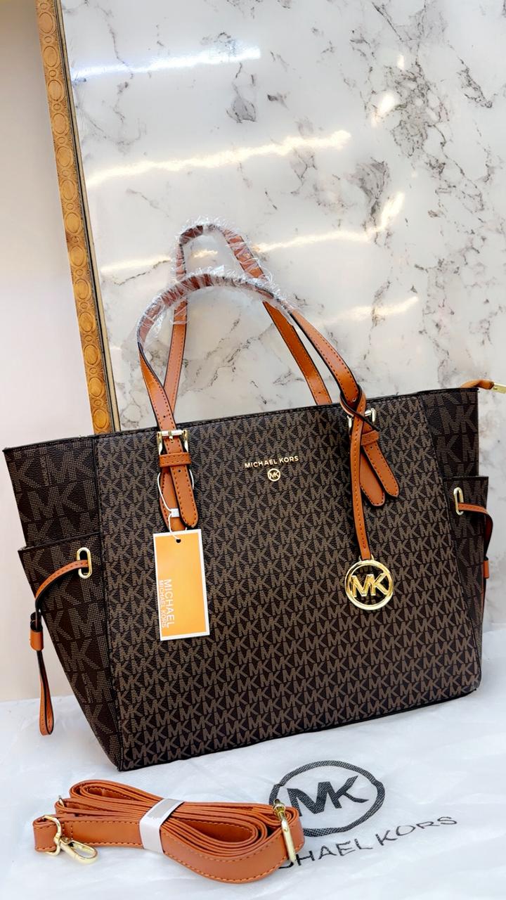 Michael kors mk tote gully large signature tote