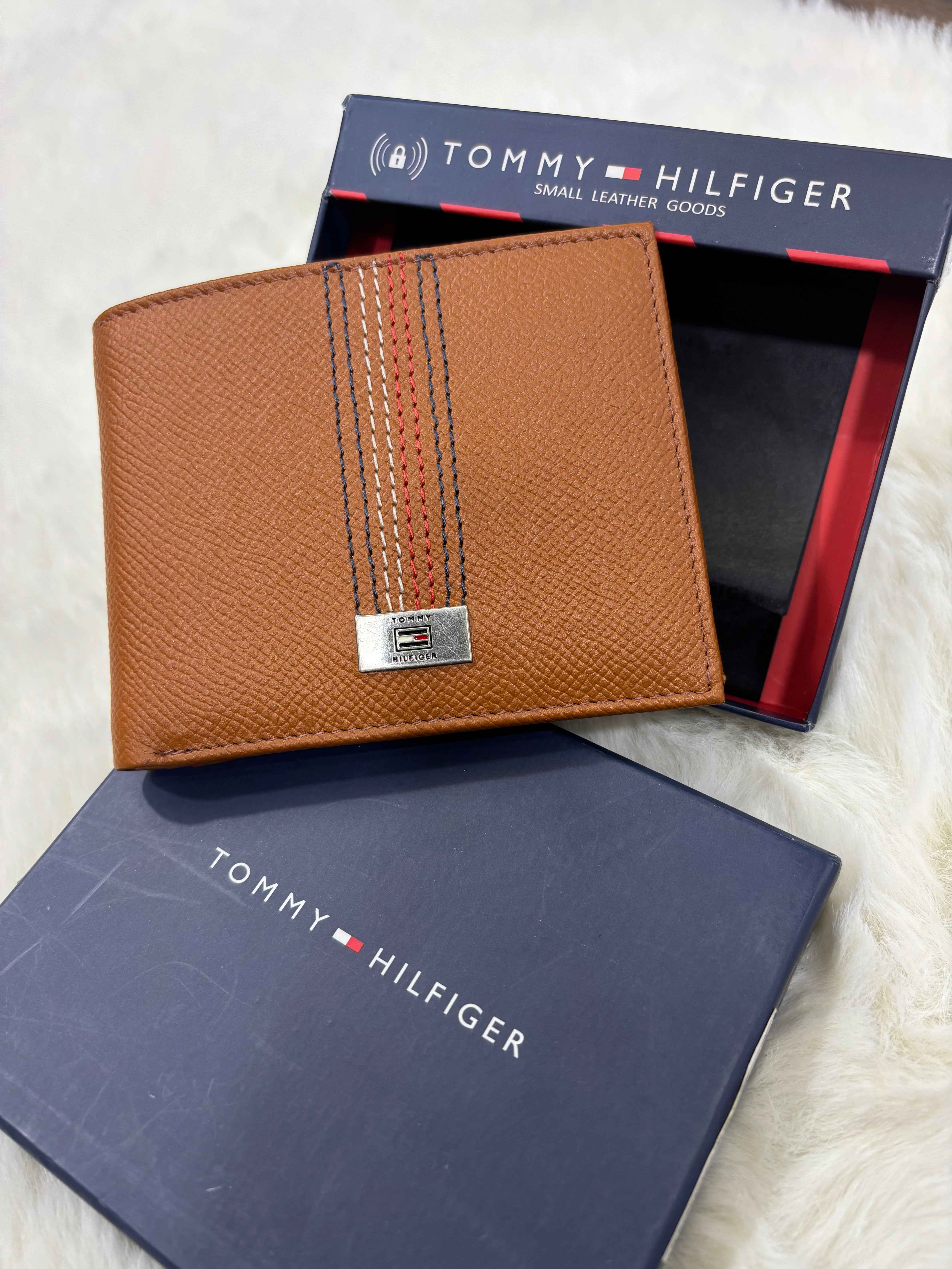 Tommy Hilfiger mens Wallet