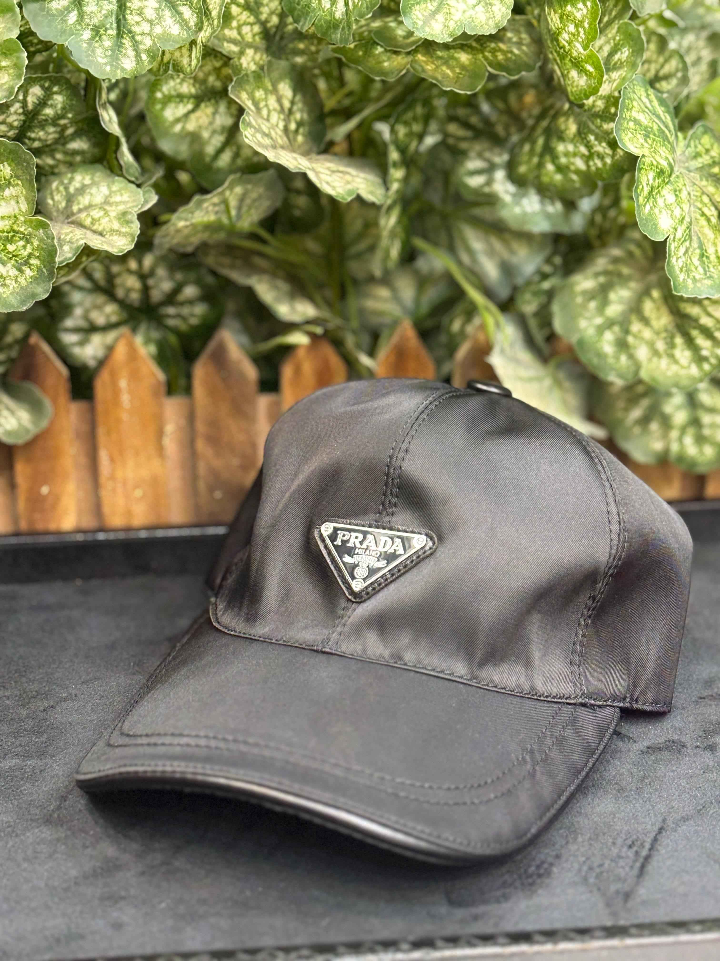 Luxury prada cap for unisex