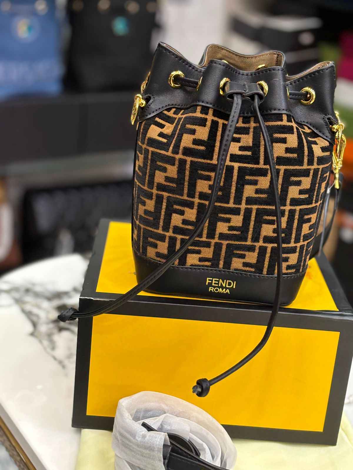 Luxury premium fendi bucket bag