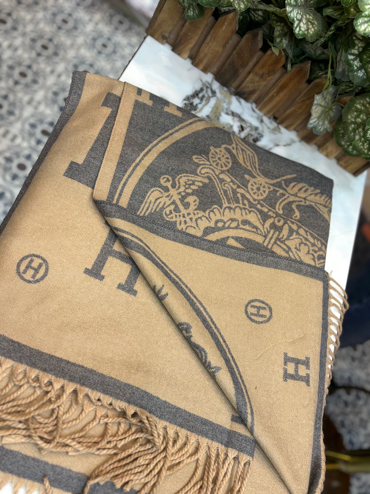 Hermes shawl full length cashmere warm for premium clients only