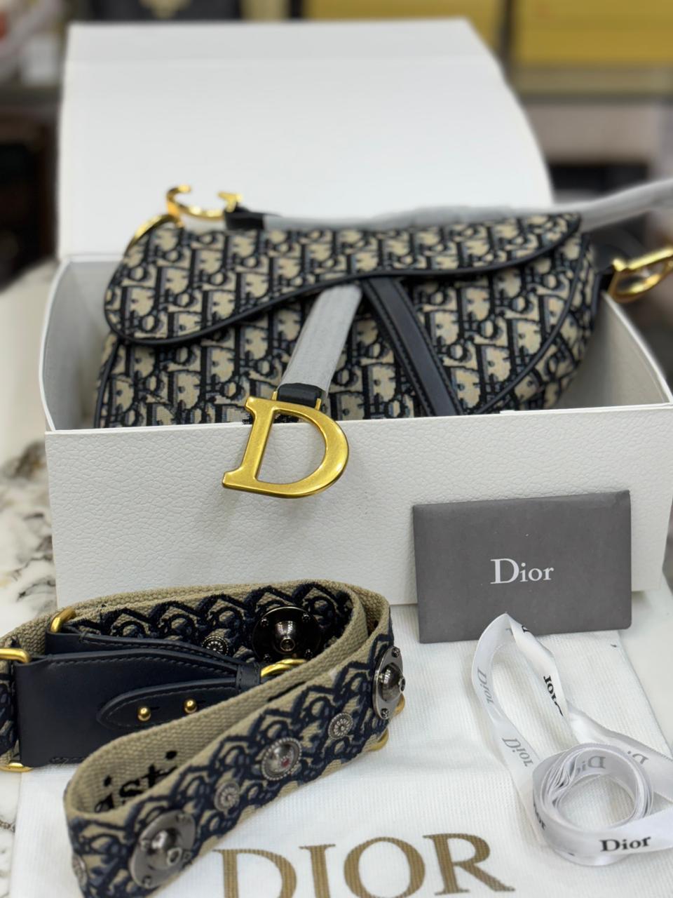 Luxury Dior Saddle very premium quality Shoulder Bag in top notch quality
