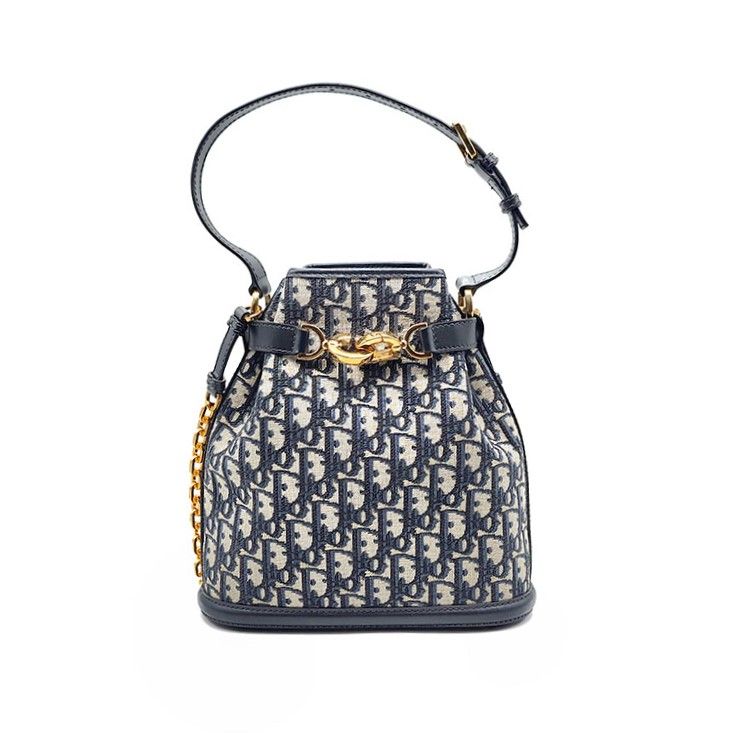 Dior bucket bag